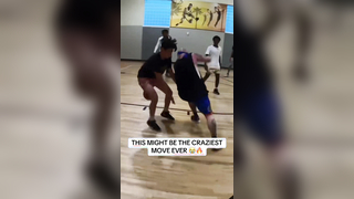 This is wild bro. (ctsball1n/IG) #bball #basketball #hoops #streetb...