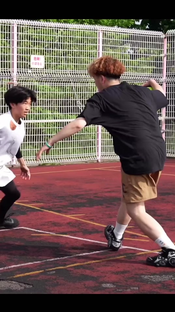 Basketball tricks #whitea #バスケ #streetball #ballislife #ハンドリング