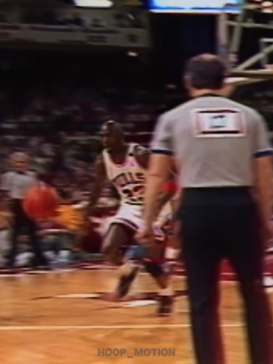 THE ART OF MICHAEL JORDAN. #fypシ #smooth #fyp #sports #basketball