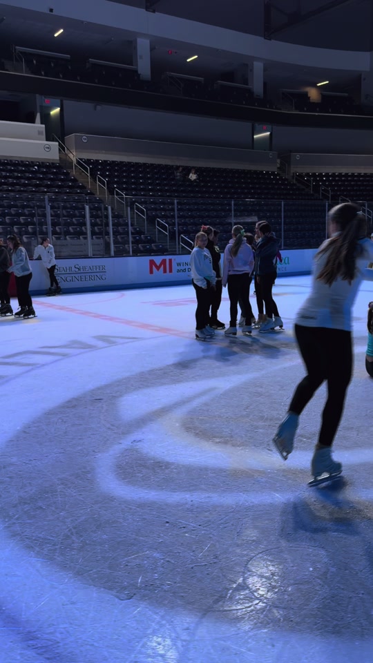 thon skate!! #figureskating #iceskating #pennstate #psu #biellmann