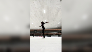 Falling love again and again #figureskating #figureskatingtiktok #ice...