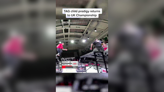 Insanely FAST paced and INTENSE match for a spot at the semi finals! ...