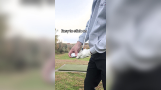 These golf impact stickers show EXACTLY where you’re hitting thr golf...