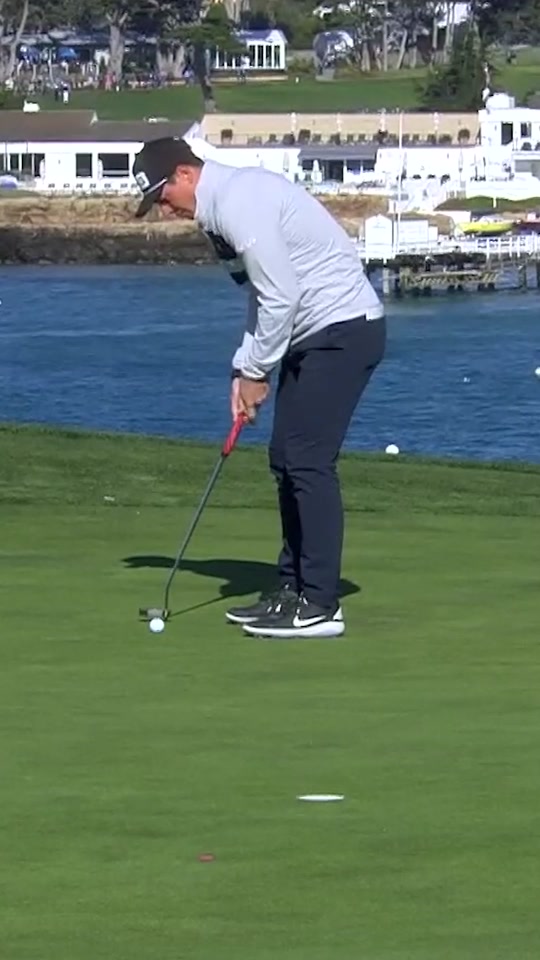 These lip-outs are BRUTAL #Golf #PGATOUR