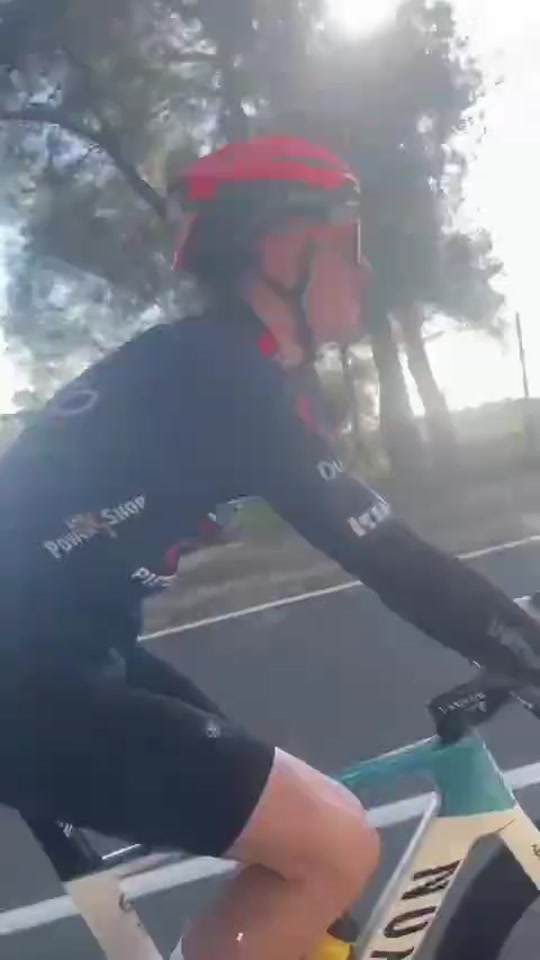 That’s how to attack a climb @Ferre Clerx #Cycling #cyclinglife ...