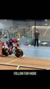 Guess how many watts he’s pushing down in those pedals By @mick.s...