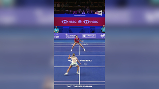 Flawless rally finished by a magical netshot#BWFWorldTour #HyloOpen20...