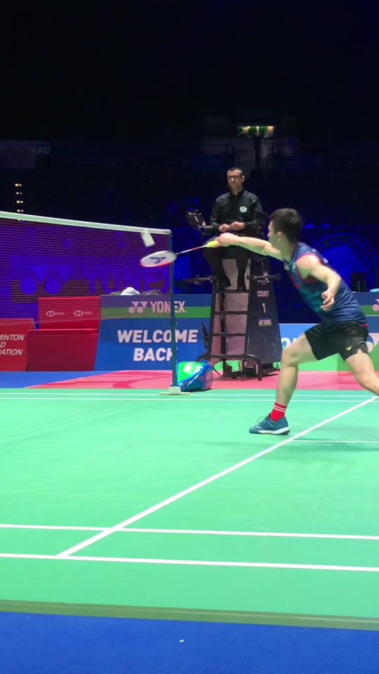 This is a work of art?? The Champ in full flow #badminton #sports #...