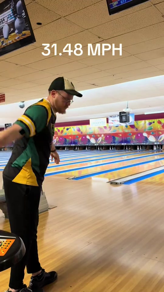 Bro is SENDING EM (@Brian Stanton) #bowling #bowler #bowlingtiktok...