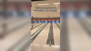 SHEESH (via @oskupal) #bowling #bowler #professional #elite #throw ...