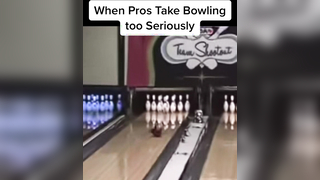 WHO DO YOU THINK YOU ARE #fyp #foryoupage #viral #bowling #bowlingtok...