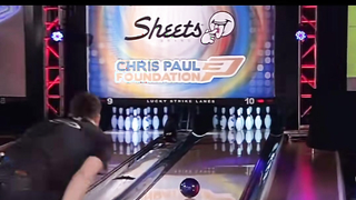 2011 Celebrity Bowling Showdown (Ft Kevin Hart, Blake Griffin, Chris ...