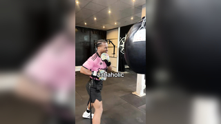 It’s an addiction #boxing #boxingtraining #boxingjab #jabjabjabrigh...