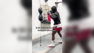 The average boxer goes pro a little over 20 years old. #boxing #boxin...
