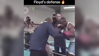 Bro had ultra instinct in real life @Floyd Mayweather (h/t top.boxi...