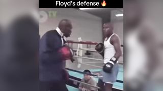 Bro had ultra instinct in real life @Floyd Mayweather (h/t top.boxi...