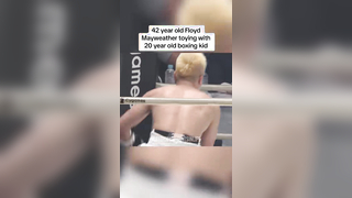 A very one sided boxing match to say the least… #floydmayweather #m...