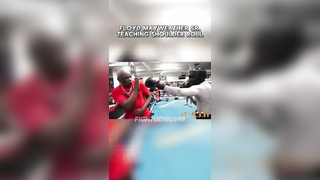 Legendary (h/t fightgenius98/IG) #floydmayweather #boxing