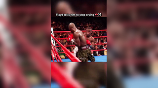 When Floyd Mayweather told his opponent to stop crying #fyp #floyd...