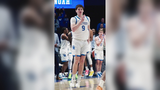 Preparing for the big moments. @trent noah #collegebasketball #bbn #...
