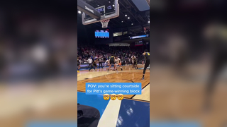 This block was CLUTCH #marchmadness #studentsection #mbb #collegeba...