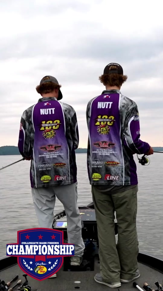 AN 8 POUNDER!!!   Watch the moment when eventual National Champions D...