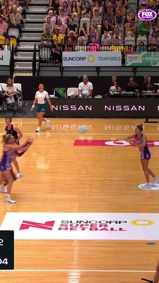 Shooters doing their thing #shooters #dunk #netball