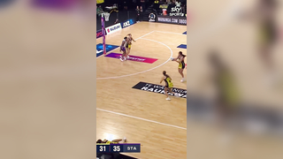 “Parris Mason soaring, Pulse scoring” #netball #skysportnz #anzpre...