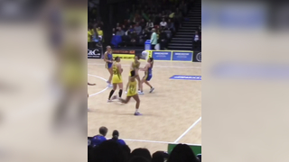 Through court attack be like #netball #netballsuperleague #manchest...