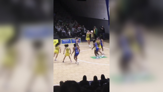 Through court attack be like #netball #netballsuperleague #manchest...