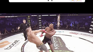 Even the flashiest ones get caught eventually #mma #ufc #knockout #k...