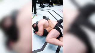 Кинул тренера на прогиб! #UFC #MMA #wrestling #suplex #viral #fight...