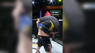 Кинул тренера на прогиб! #UFC #MMA #wrestling #suplex #viral #fight...