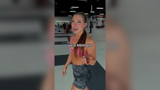 We do mma of course we are going to do this trend #mmagirls #ufc #fi...