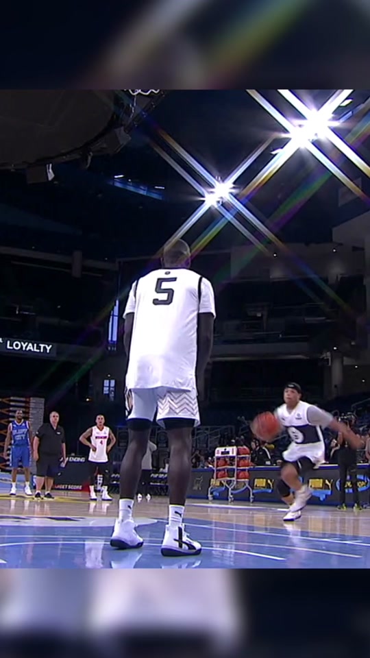 Last dunk just WILD #dunk #dunkcontest #basketball