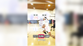 Is @Jordan Southerland the best 1 foot dunker of all time? Let me kno...