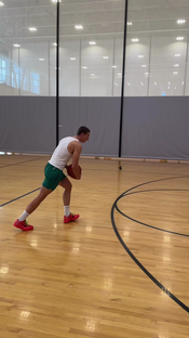 Listen to that sound!!! @Mason dunks with so much power!!!