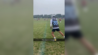 Who else loves watching a D-middie dominate a 1-on-1? (Remi Zeitlin...
