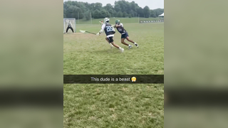 Who else loves watching a D-middie dominate a 1-on-1? (Remi Zeitlin...