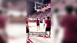 Lamar Wilkerson & Tucker DeVries warming up prior to their matchup a...