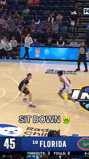 BRO SAT HIS AH DOWN #omg #anklebreaker #floridagators #basketball #...