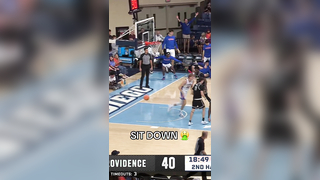 BRO SAT HIS AH DOWN #omg #anklebreaker #floridagators #basketball #...
