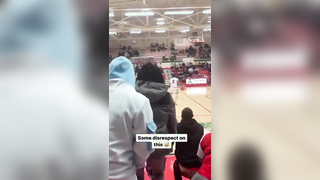 Bro got em out their seat TWICE (via @ahmere.4x) #basketball #ankle...