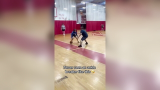 “OH NOOOO” (seanv2008/IG) #playmaker #basketball