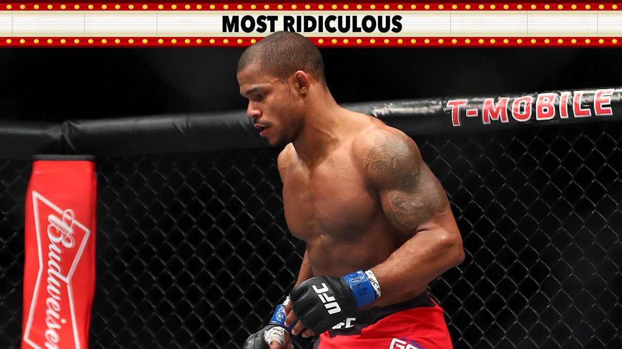 UFC 207 : Alex Garcia landed an overhand right that lifted Mike Pyle off the canvas.