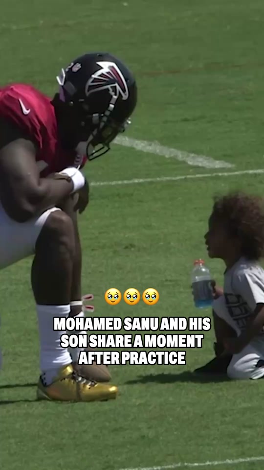 Mohamed Sanu is the best dad Throwback to this mic'd up moment #atl...