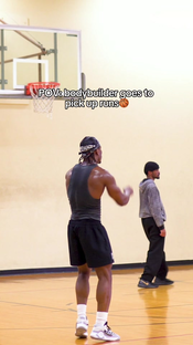 don’t be fooled by the muscles‍ #basketball #hoopersoftiktok #mi...