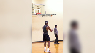 don’t be fooled by the muscles‍ #basketball #hoopersoftiktok #mi...