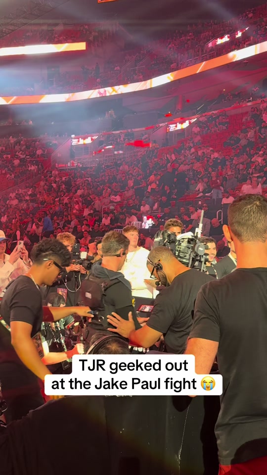 lol @TJR @Jake Paul @Netflix