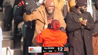 Myles Garrett Breaks NFL Single-Season Sack Record! ?? | Historic 23rd Sack